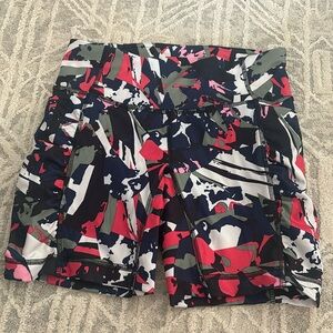 Lululemon bike short size 4
